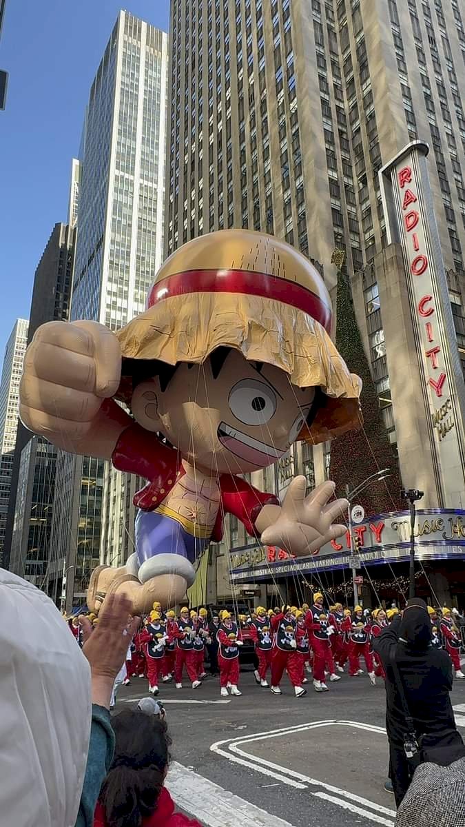 Desfile de Acción de Gracias de Macy's: Un Espectáculo que Marca el Inicio de las Festividades en Nueva York